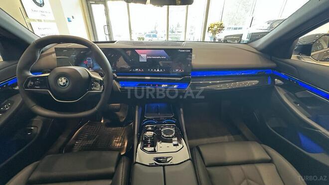 BMW 530e-2