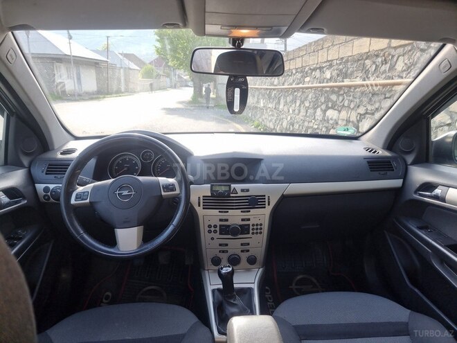 Opel Astra 2007, 265,000 km - 1.3 l - Şəki