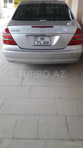 Mercedes E 240 2004, 317,000 km - 2.6 l - Bakı