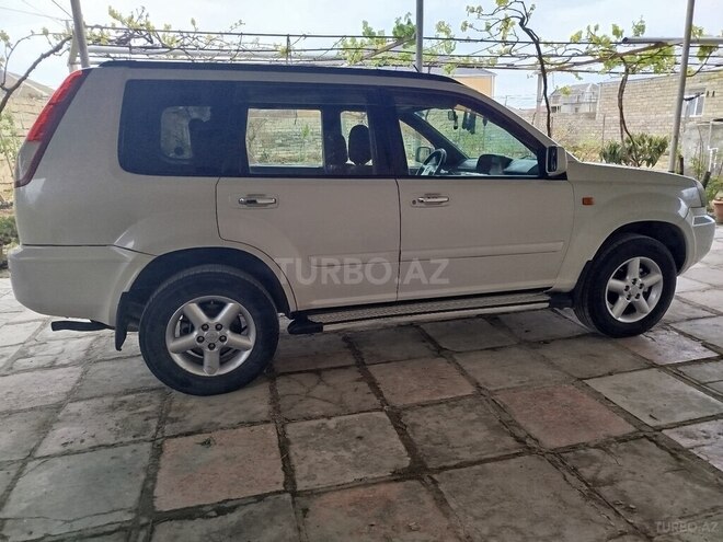 Nissan X-Trail 2001, 212,000 km - 2.0 l - Bakı