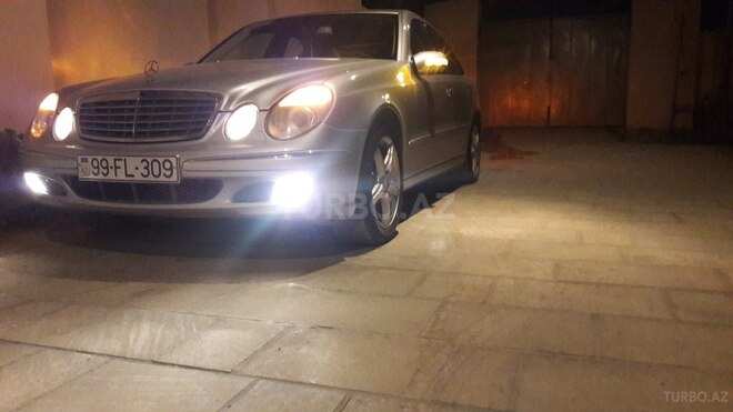 Mercedes E 240 2004, 317,000 km - 2.6 l - Bakı