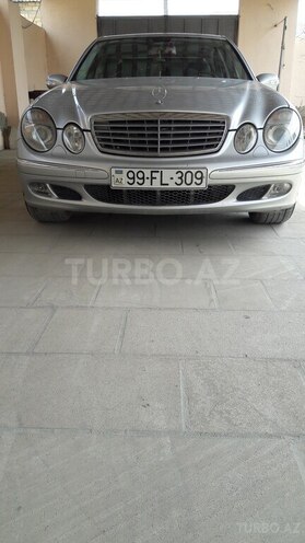 Mercedes E 240 2004, 317,000 km - 2.6 l - Bakı
