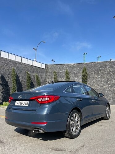 Hyundai Sonata-8