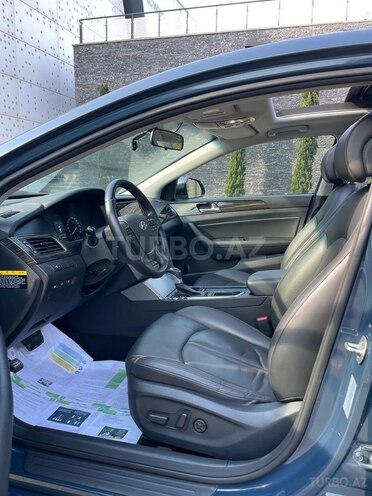Hyundai Sonata-13