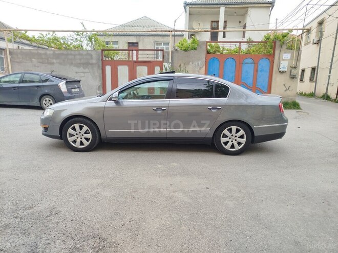 Volkswagen Passat 2006, 264,384 km - 2.0 l - Bakı