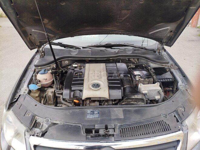 Volkswagen Passat 2006, 264,384 km - 2.0 l - Bakı