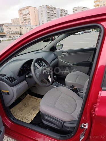 Hyundai Accent 2016, 130,000 km - 1.6 l - Bakı