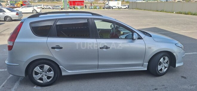 Hyundai i30 2010, 329,000 km - 1.4 l - Bakı