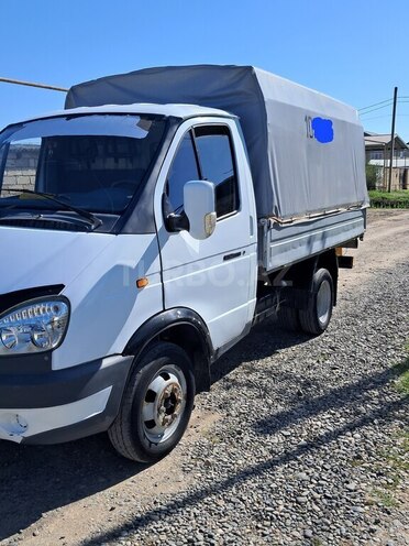 GAZ 330200 2004, 303,000 km - 2.4 l - Salyan