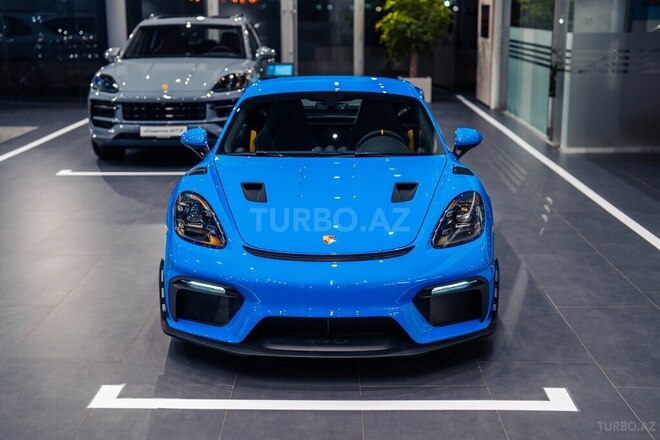 Porsche 718 Cayman GT4 RS-2