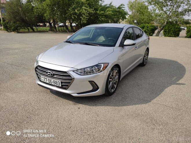 Hyundai Elantra 2017, 113,000 km - 2.0 л - Şirvan