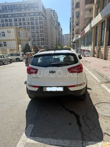Kia Sportage 2012, 175,000 km - 2.4 л - Bakı