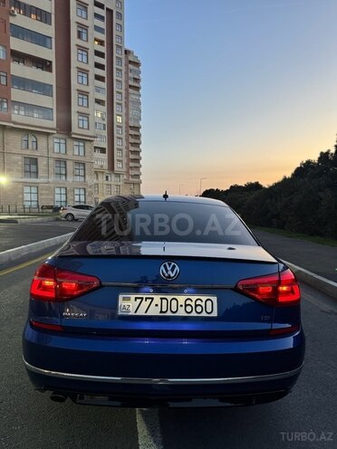 Volkswagen Passat 2016, 100,000 km - 1.8 l - Bakı