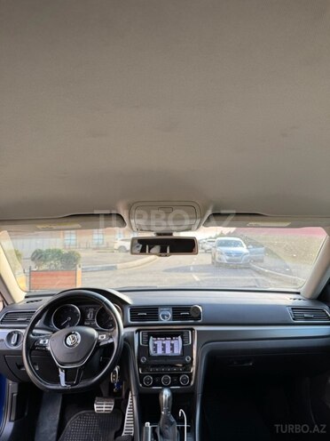 Volkswagen Passat 2016, 100,000 km - 1.8 l - Bakı