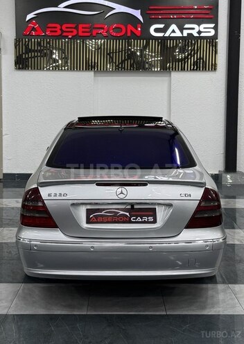 Mercedes E 220 d 2003, 352,000 km - 2.2 l - Sumqayıt