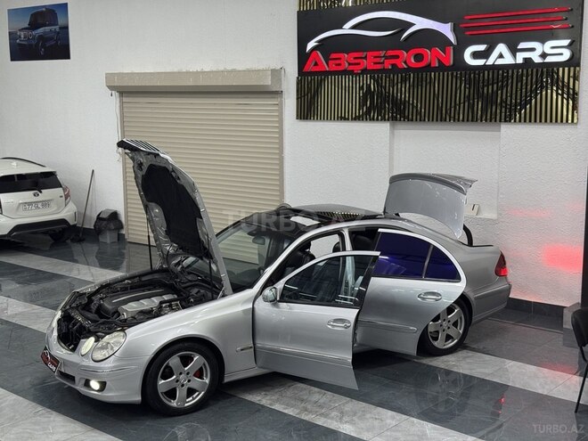 Mercedes E 220 d 2003, 352,000 km - 2.2 l - Sumqayıt