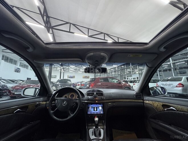 Mercedes E 220 d 2003, 352,000 km - 2.2 l - Sumqayıt