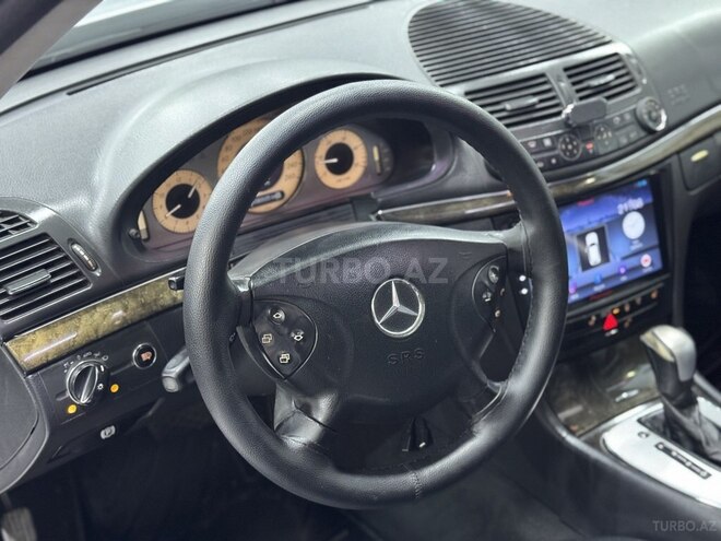 Mercedes E 220 d 2003, 352,000 km - 2.2 l - Sumqayıt