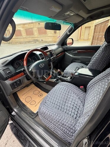 Toyota Land Cruiser Prado-14