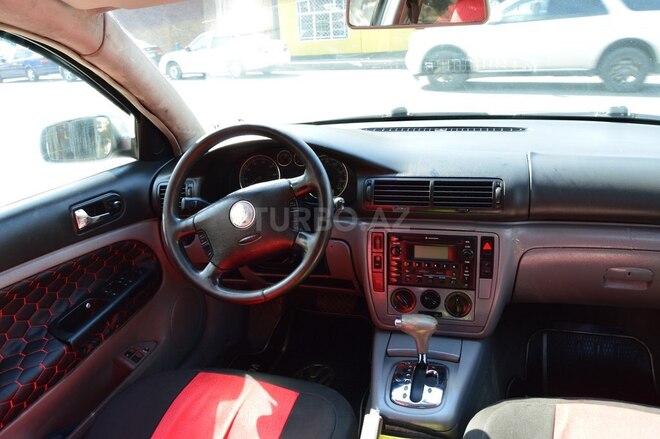 Volkswagen Passat 2002, 250,000 km - 1.8 l - Bakı