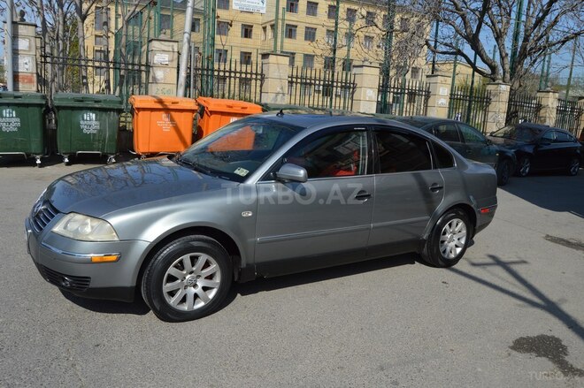 Volkswagen Passat 2002, 250,000 km - 1.8 l - Bakı