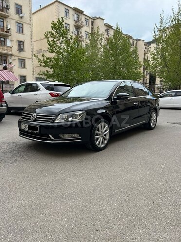 Volkswagen Passat 2011, 308,000 km - 1.8 л - Bakı