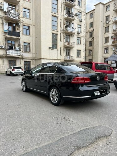 Volkswagen Passat 2011, 308,000 km - 1.8 л - Bakı
