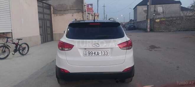 Hyundai ix35 2011, 230,000 km - 2.0 l - Bakı