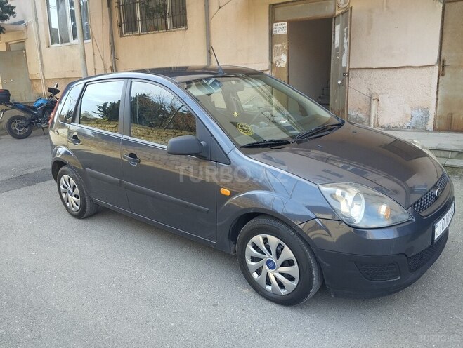 Ford Fiesta 2006, 170,000 km - 1.3 л - Bakı