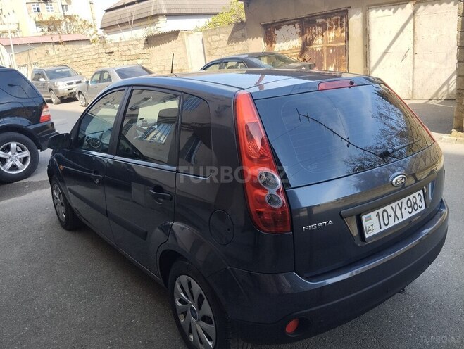 Ford Fiesta 2006, 170,000 km - 1.3 л - Bakı