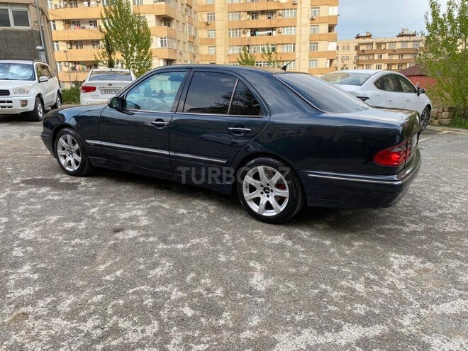 Mercedes E 240 2000, 339,000 km - 2.4 l - Bakı