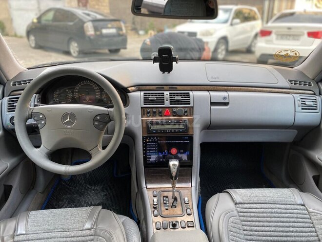 Mercedes E 240 2000, 339,000 km - 2.4 l - Bakı