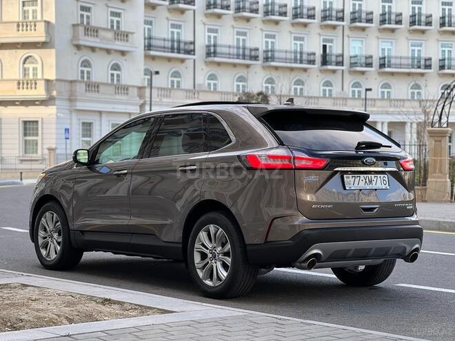 Ford Edge-14