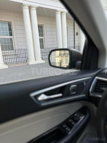 Ford Edge-4