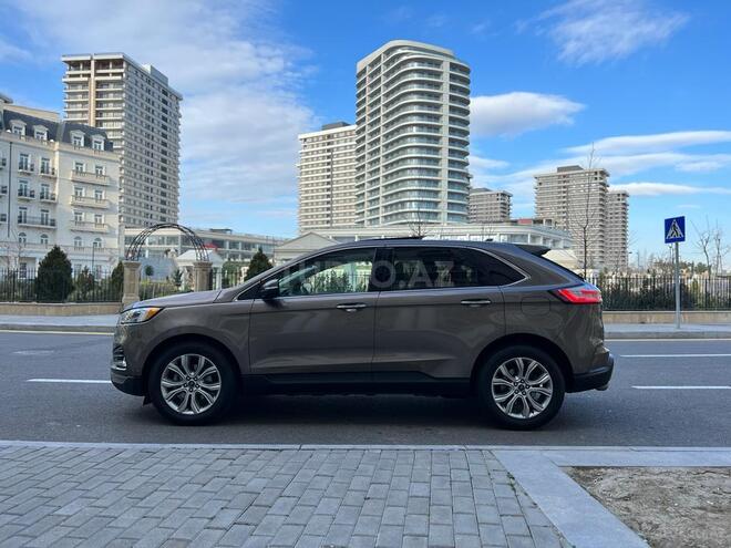 Ford Edge-17