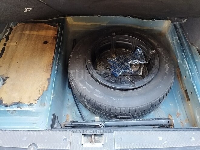 Mercedes E 200 1998, 582,700 km - 2.0 l - Sumqayıt