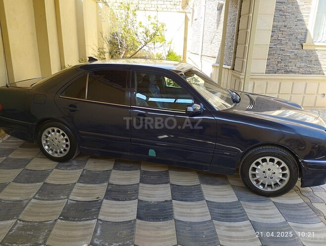 Mercedes E 200 1998, 582,700 km - 2.0 l - Sumqayıt