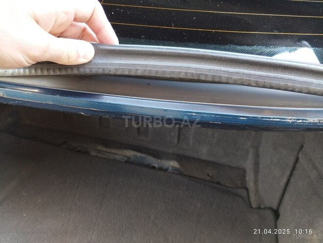 Mercedes E 200 1998, 582,700 km - 2.0 l - Sumqayıt