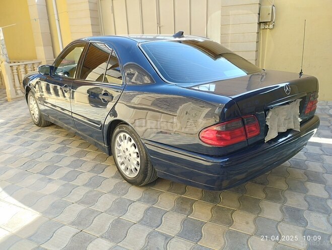Mercedes E 200 1998, 582,700 km - 2.0 l - Sumqayıt