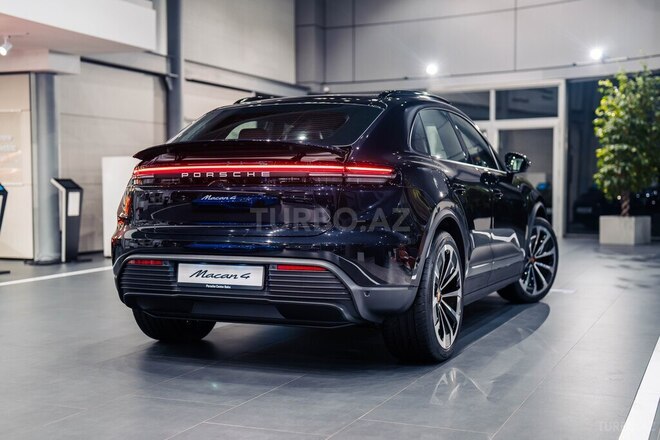 Porsche Macan 4-2