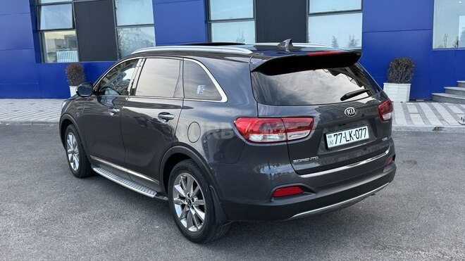 Kia Sorento-3