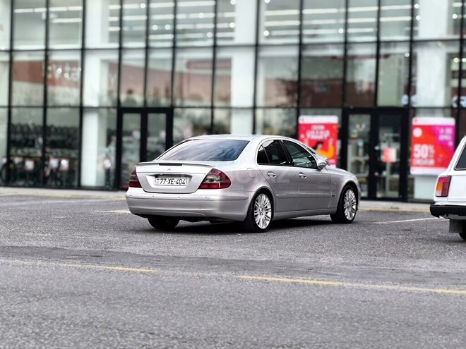 Mercedes E 270 2003, 450,000 km - 2.7 l - Bakı