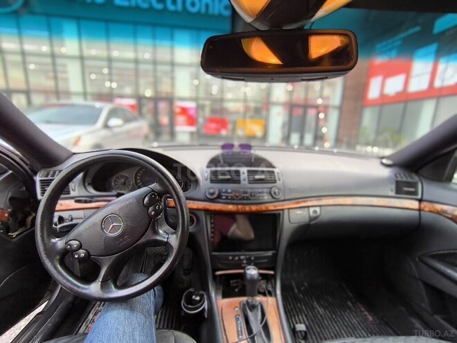 Mercedes E 270 2003, 450,000 km - 2.7 l - Bakı