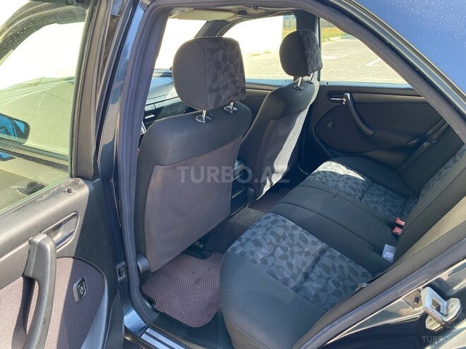Mercedes C 200 1998, 268,000 km - 2.0 л - Sumqayıt