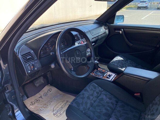 Mercedes C 200 1998, 268,000 km - 2.0 л - Sumqayıt
