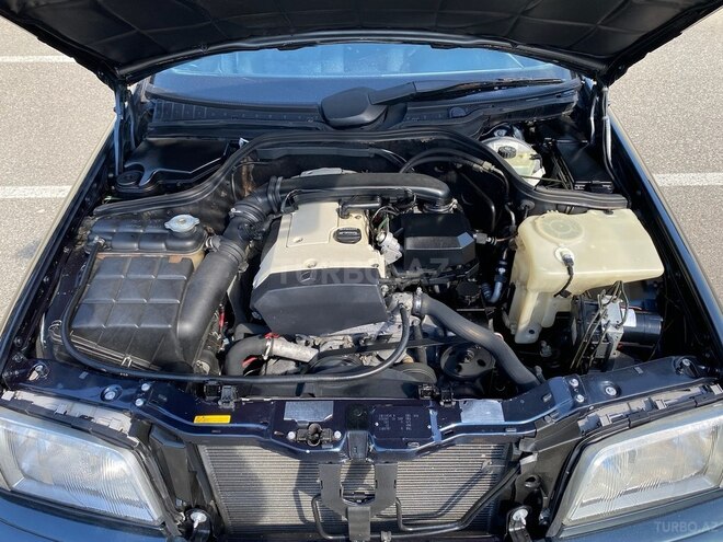Mercedes C 200 1998, 268,000 km - 2.0 л - Sumqayıt