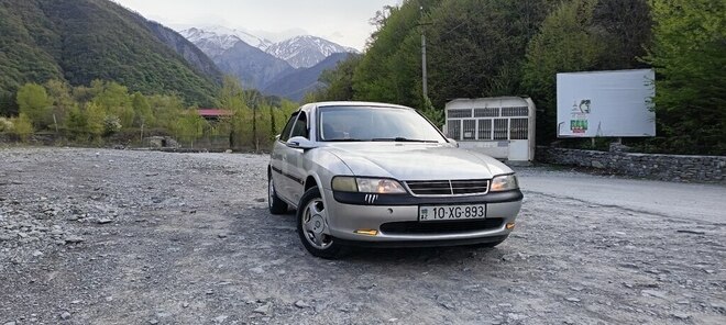 Opel Vectra 1996, 217,000 km - 2.0 l - Bakı