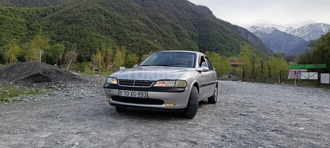 Opel Vectra 1996, 217,000 km - 2.0 l - Bakı
