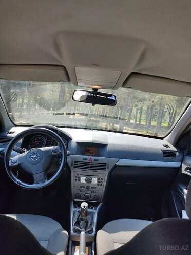Opel Astra 2006, 357,000 km - 1.3 l - Bakı