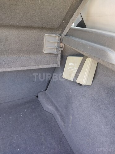 Opel Astra 2006, 357,000 km - 1.3 l - Bakı